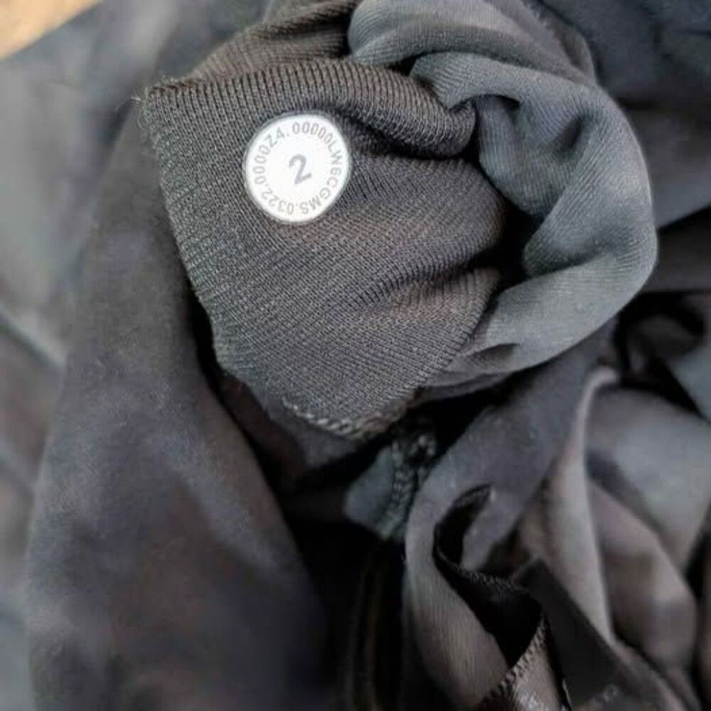 Lululemon Align High-Rise Crop 23" Leggings Size 2 Black Tie Dye Mesh - Picture 4 of 5